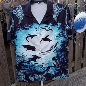 men's Hawaiian shirt good condition Size medium. Brand.Misslook